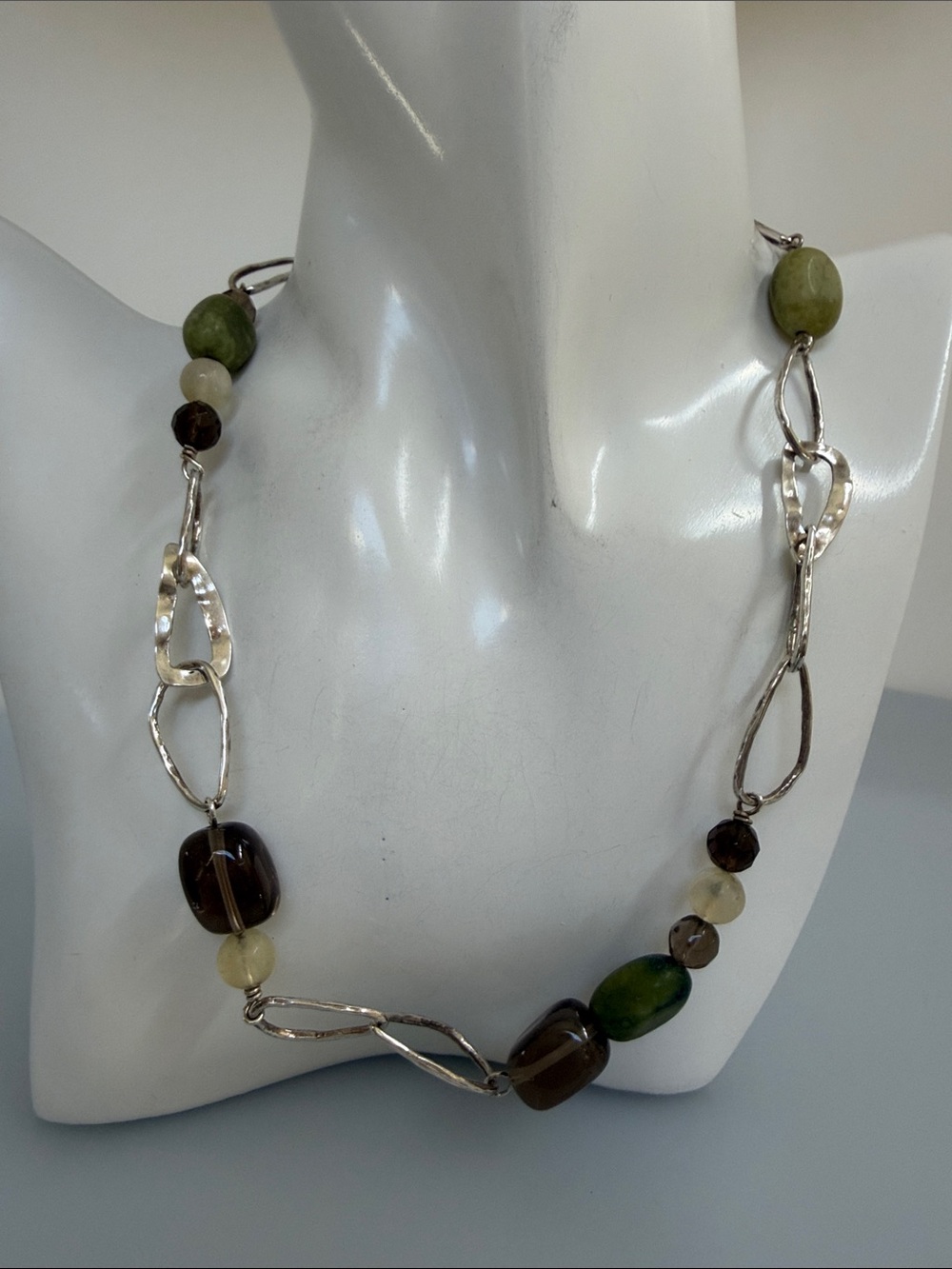 Silpada 925 Sterling Silver Green and smoking Jade Beaded Link Necklace